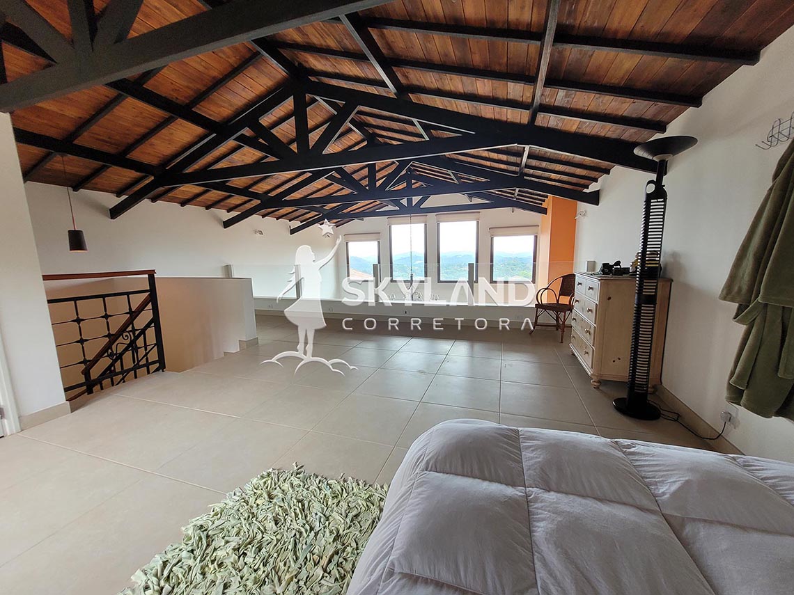 Casa à Venda