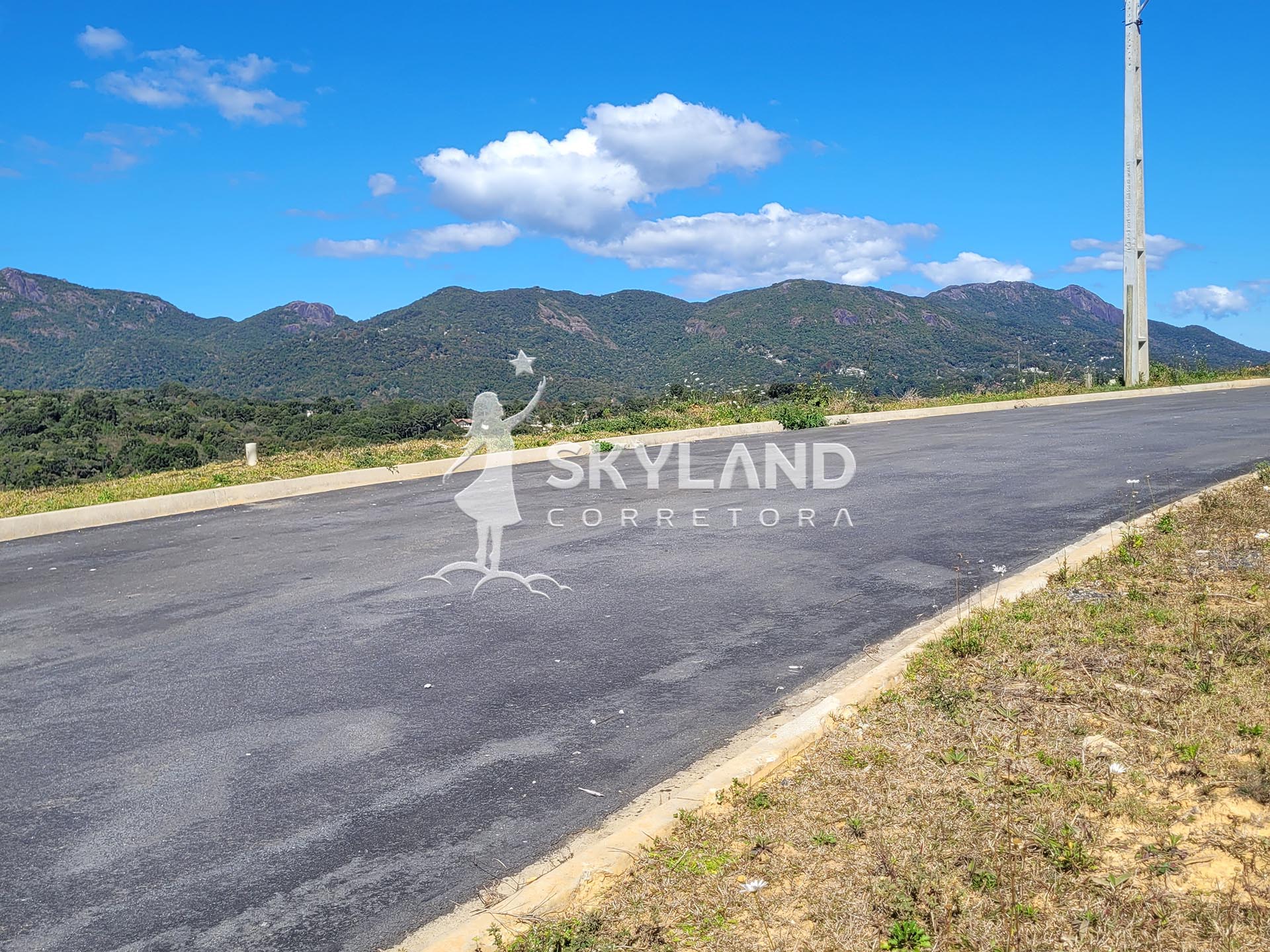 TR2407107 Terreno Monte Verde 6