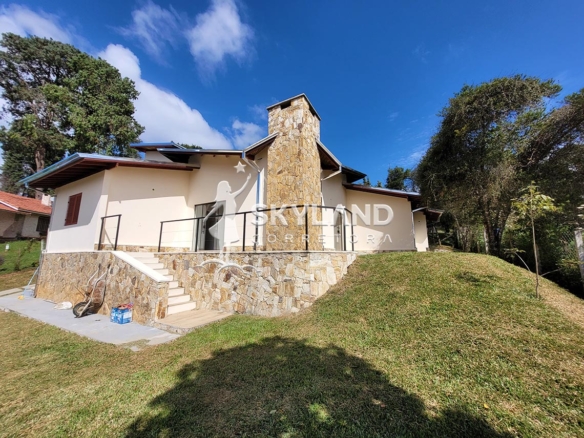 Casa à Venda